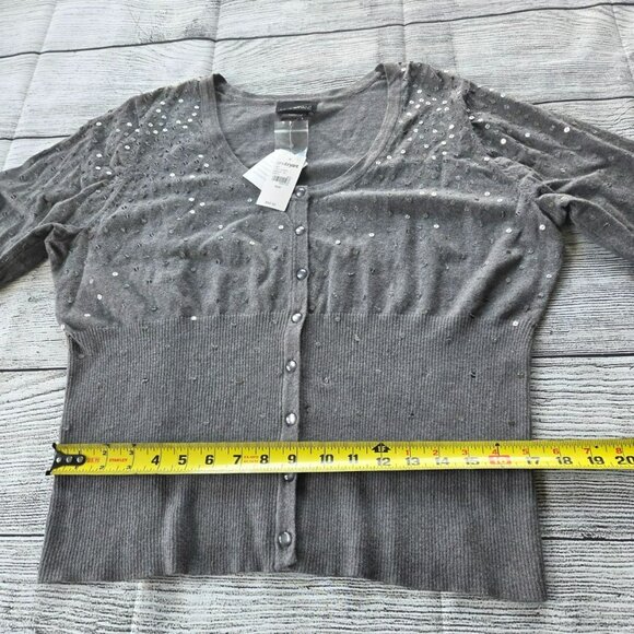 Lane Bryant NWT 18/20 button up top sweater with sequins plus size Gray - Picture 10 of 12